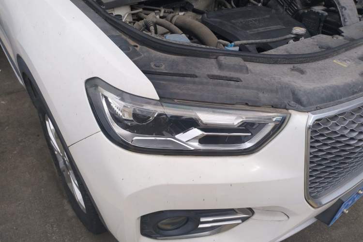 Used Haval H2s 2018 Red-Label 1.5T Dual-Clutch Elite Model Right Front Headlight