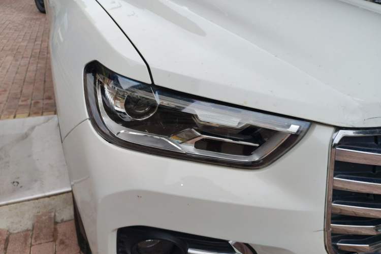 Used Haval H2s 2018 Red-Label 1.5T Manual Fashion Edition Right Front Headlight