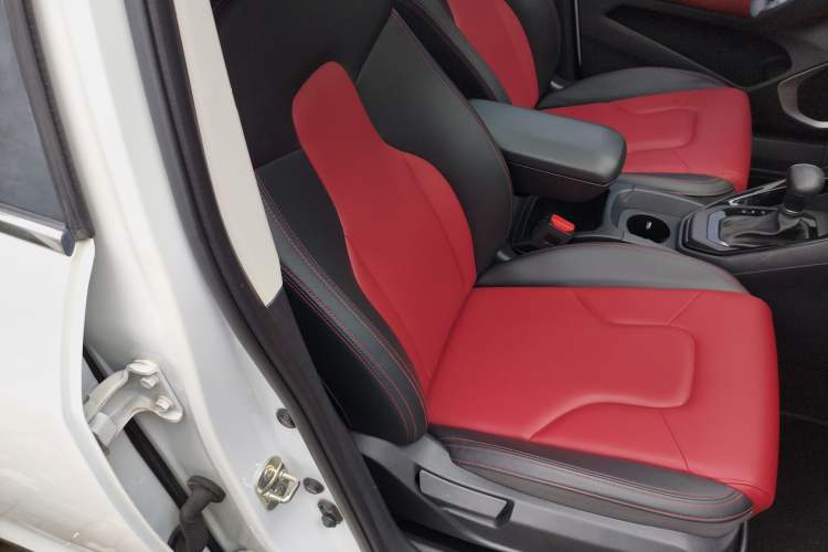Used Haval H2s 2018 1.5T Dual-Clutch Fashion Edition Right Front Seat