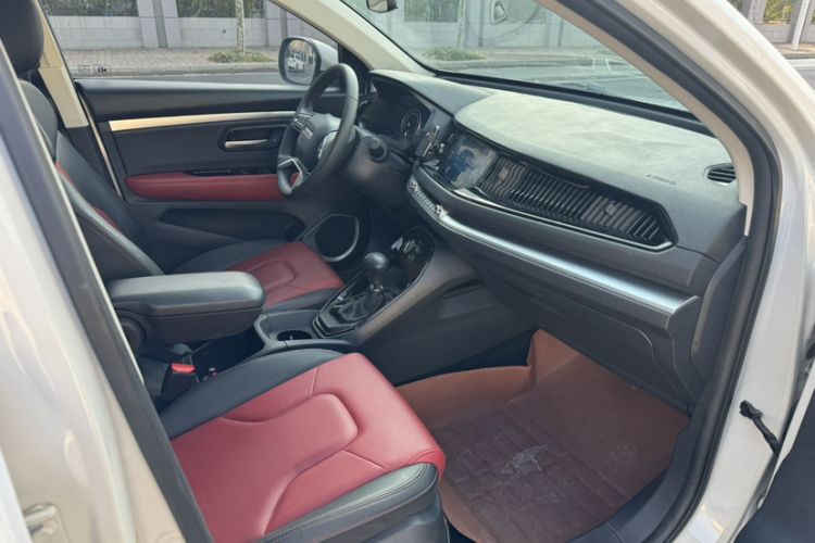 Used Haval H2s 2018 Red-Label 1.5T Dual-Clutch ZhiShang Model Right Front Seat