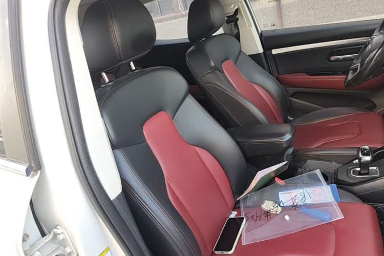 Used Haval H2s 2018 Red-Label 1.5T Dual-Clutch Elite Model Right Front Seat