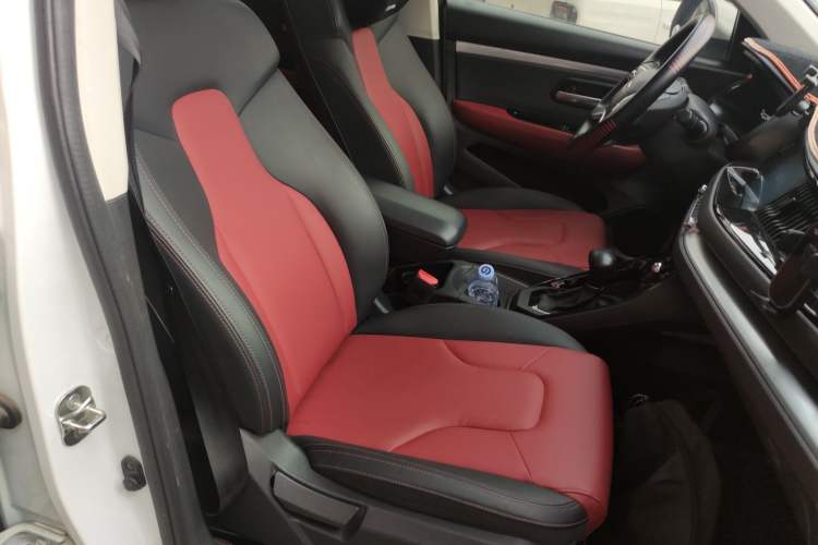 Used Haval H2s 2018 Blue Label 1.5T Dual-Clutch Fashion Edition Right Front Seat