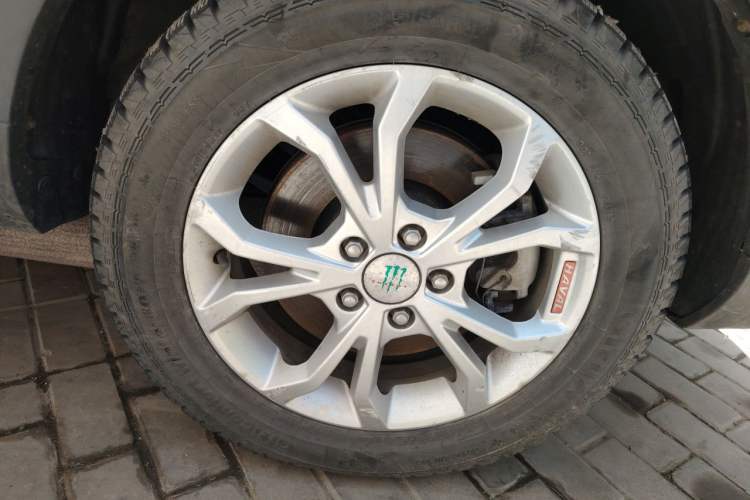 Used Haval H2s 2018 Red-Label 1.5T Dual-Clutch Comfort Model Right Front Wheel Hub