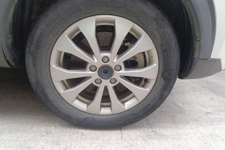 Used Haval H2s 2018 Blue Label 1.5T Dual-Clutch ZhiShang Model Right Front Wheel Hub
