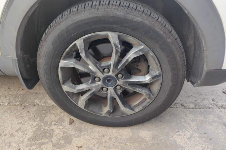 Used Haval H2s 2018 Red-Label 1.5T Dual-Clutch Comfort Model Right Front Wheel Hub