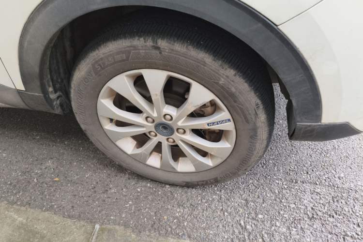 Used Haval H2s 2018 Blue Label 1.5T Dual-Clutch Elite Model Right Front Wheel Hub