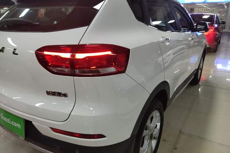 Used Haval H2s 2018 Red-Label 1.5T Dual-Clutch Elite Model Right Rear Taillight