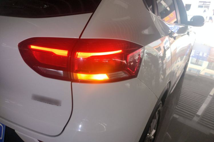 Used Haval H2s 2018 1.5T Dual-Clutch Fashion Edition Right Rear Taillight