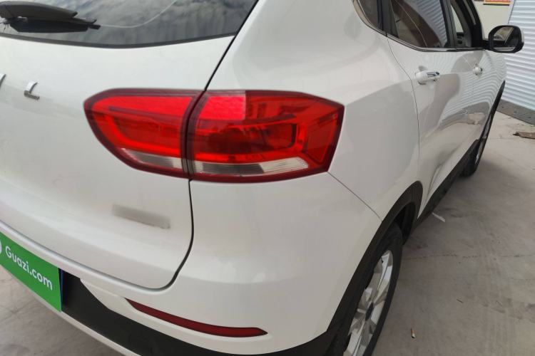 Used Haval H2s 2018 1.5T Dual-Clutch Fashion Edition Right Rear Taillight