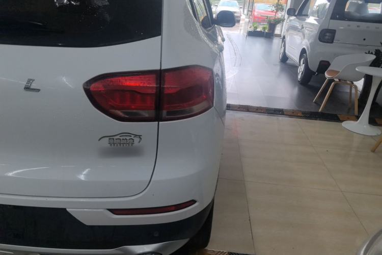 Used Haval H2s 2018 1.5T Dual-Clutch ZhiShang Model Right Rear Taillight