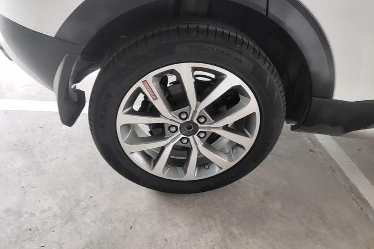 Used Haval H2s 2018 Red-Label 1.5T Dual-Clutch Luxury Model Right Rear Wheel Hub