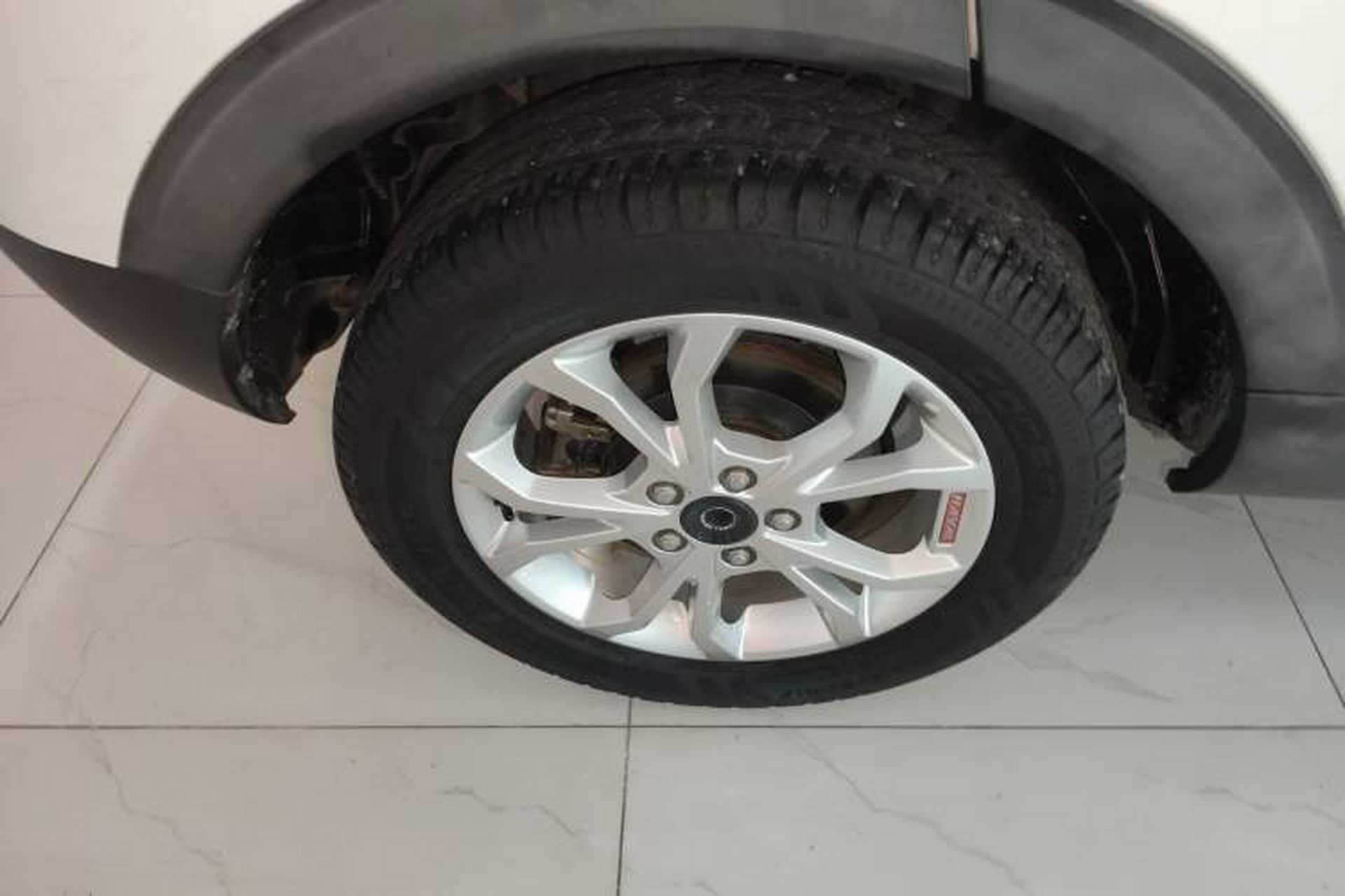 Used Haval H2s 2018 Red-Label 1.5T Dual-Clutch Comfort Model Right Rear Wheel Hub