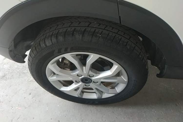 Used Haval H2s 2018 1.5T Dual-Clutch Fashion Edition Right Rear Wheel Hub