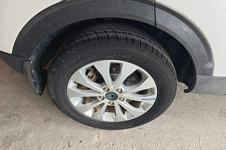 Used Haval H2s 2018 Blue Label 1.5T Dual-Clutch ZhiShang Model Right Rear Wheel Hub