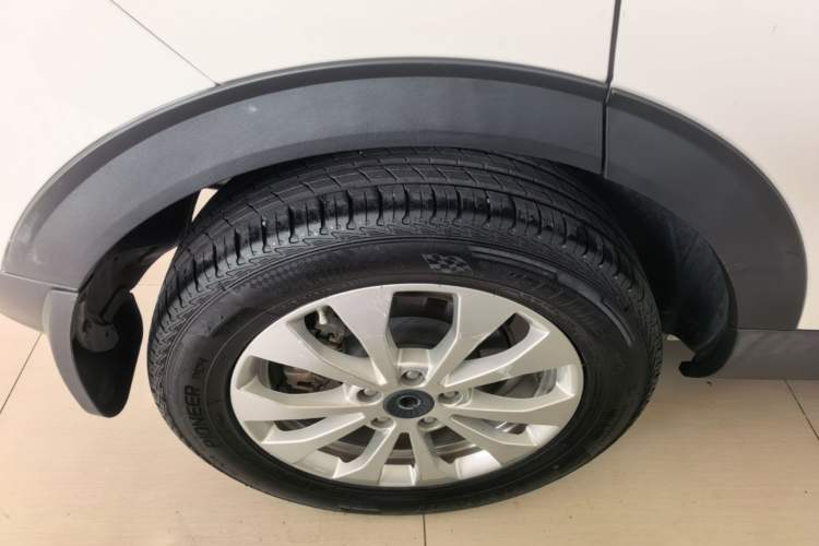 Used Haval H2s 2018 Blue Label 1.5T Dual-Clutch Fashion Edition Right Rear Wheel Hub