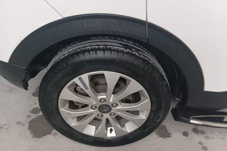 Used Haval H2s 2018 Blue Label 1.5T Dual-Clutch Elite Model Right Rear Wheel Hub