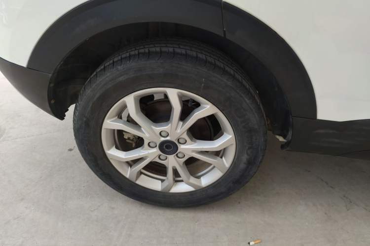 Used Haval H2s 2018 1.5T Dual-Clutch Fashion Edition Right Rear Wheel Hub