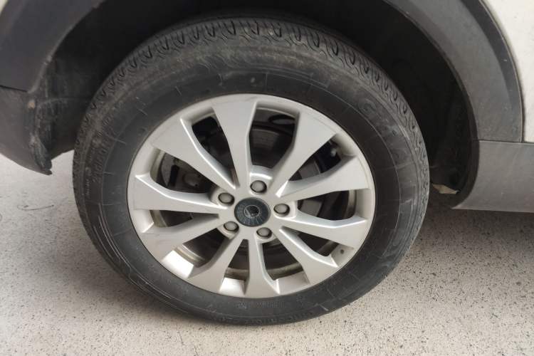 Used Haval H2s 2018 Blue Label 1.5T Dual-Clutch Fashion Edition Right Rear Wheel Hub