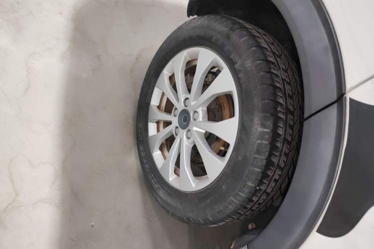 Used Haval H2s 2018 Blue Label 1.5T Dual-Clutch Fashion Edition Right Rear Wheel Hub