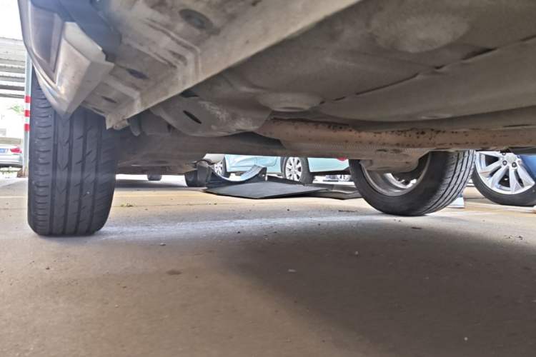 Used Haval H2s 2018 Red-Label 1.5T Dual-Clutch Comfort Model Right Side Sill