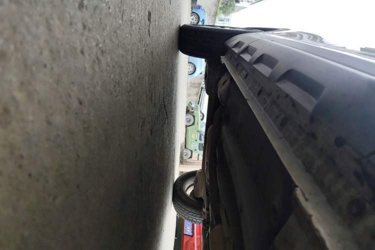 Used Haval H2s 2018 Blue Label 1.5T Dual-Clutch Fashion Edition Right Side Sill