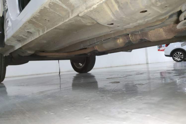 Used Haval H2s 2018 Red-Label 1.5T Manual Fashion Edition Right Side Sill