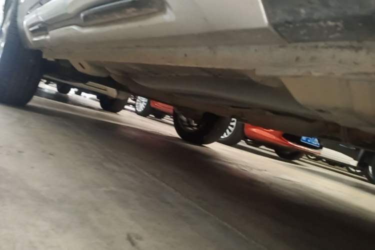Used Haval H2s 2018 Red-Label 1.5T Dual-Clutch Luxury Model Right Side Sill