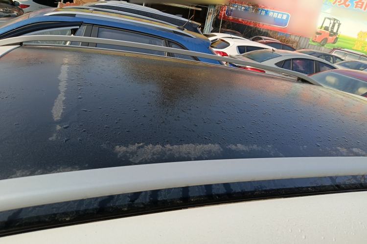 Used Haval H2s 2018 Red-Label 1.5T Dual-Clutch ZhiShang Model Roof