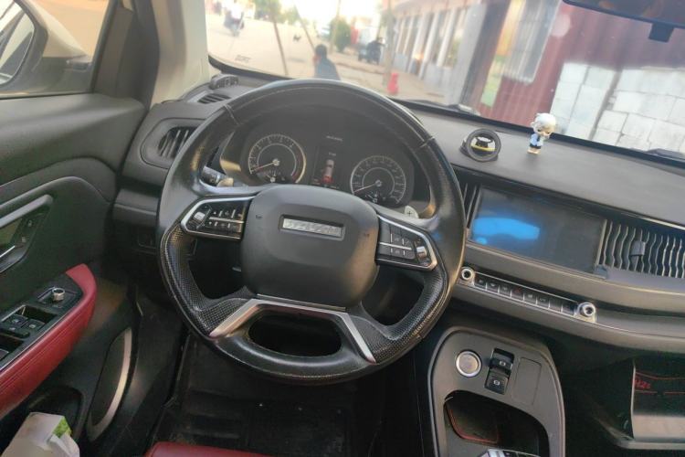 Used Haval H2s 2018 Red-Label 1.5T Dual-Clutch Comfort Model Steering Wheel