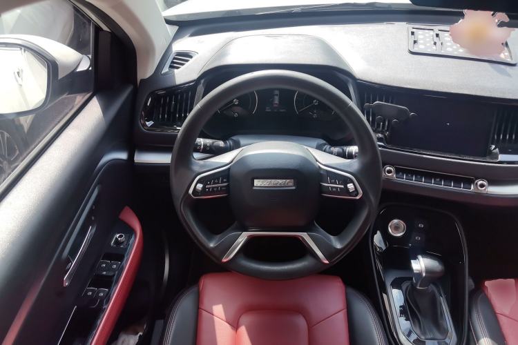 Used Haval H2s 2018 Red-Label 1.5T Dual-Clutch Fashion Edition Steering Wheel