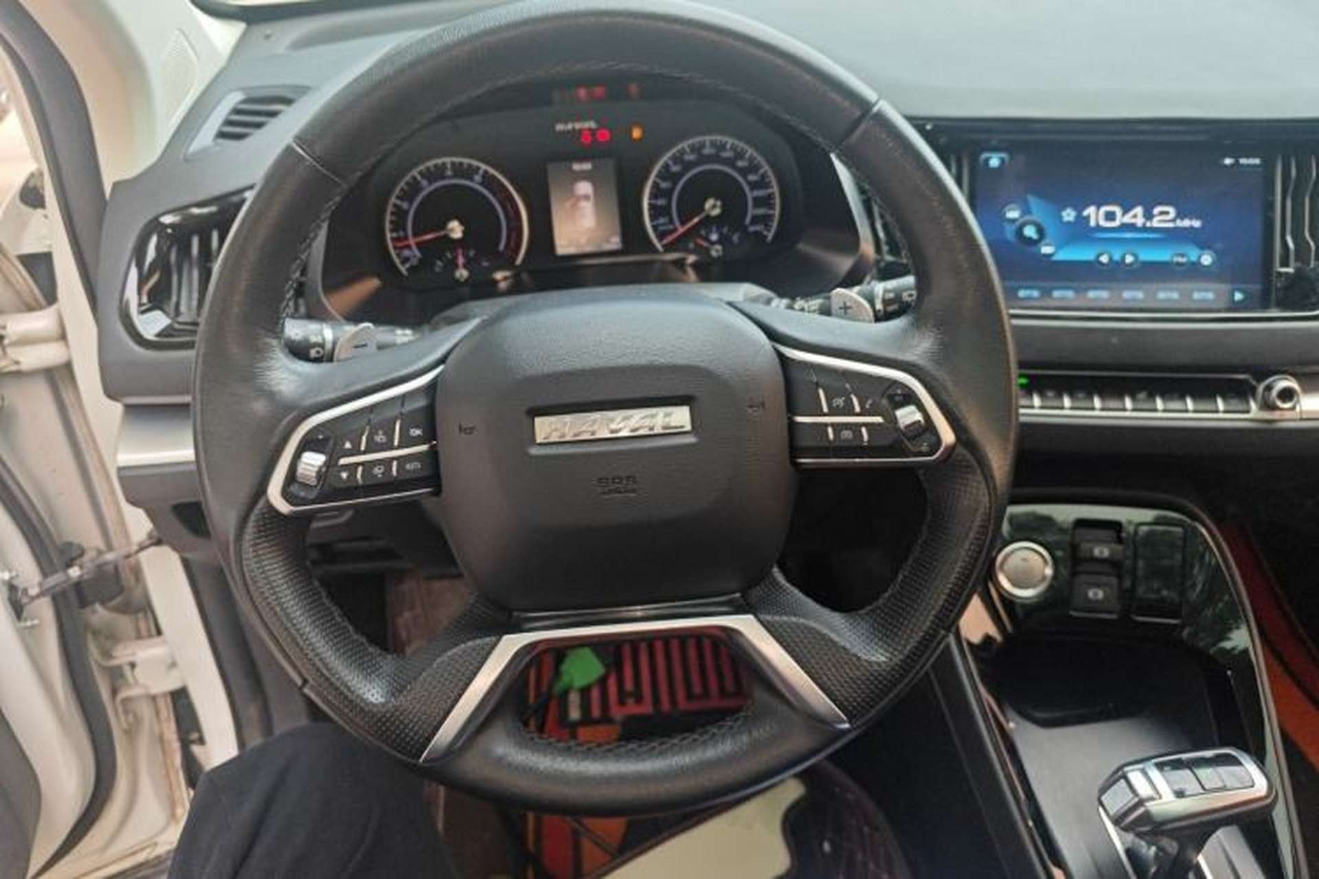 Used Haval H2s 2018 Red-Label 1.5T Dual-Clutch Elite Model Steering Wheel