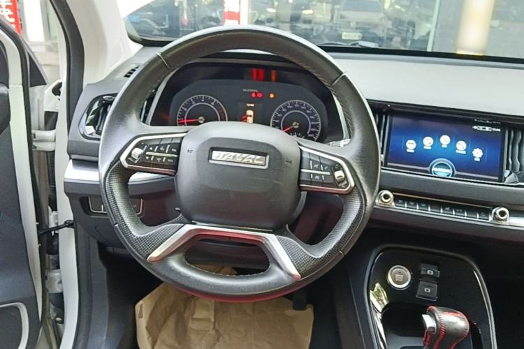 Used Haval H2s 2018 1.5T Dual-Clutch ZhiShang Model Steering Wheel