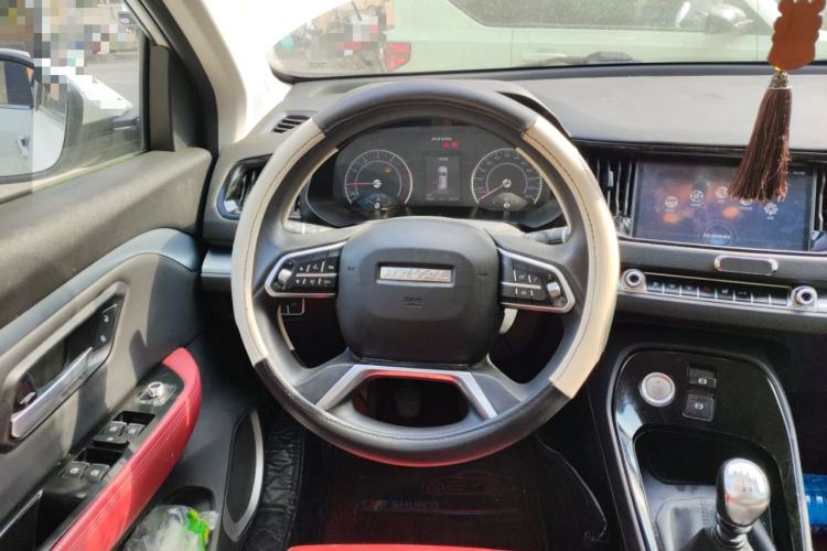 Used Haval H2s 2018 Red-Label 1.5T Manual Fashion Edition Steering Wheel