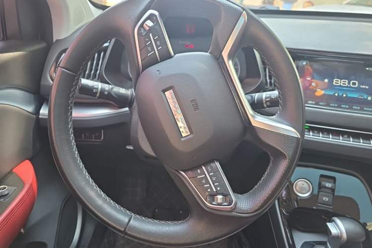 Used Haval H2s 2018 Blue Label 1.5T Dual-Clutch ZhiShang Model Steering Wheel