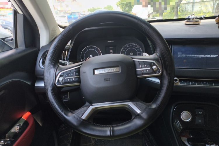Used Haval H2s 2018 Red-Label 1.5T Dual-Clutch Elite Model Steering Wheel