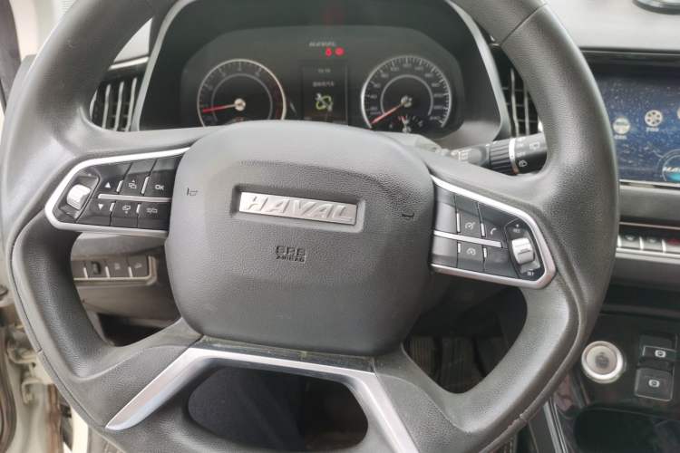 Used Haval H2s 2018 Red-Label 1.5T Manual Fashion Edition Steering Wheel