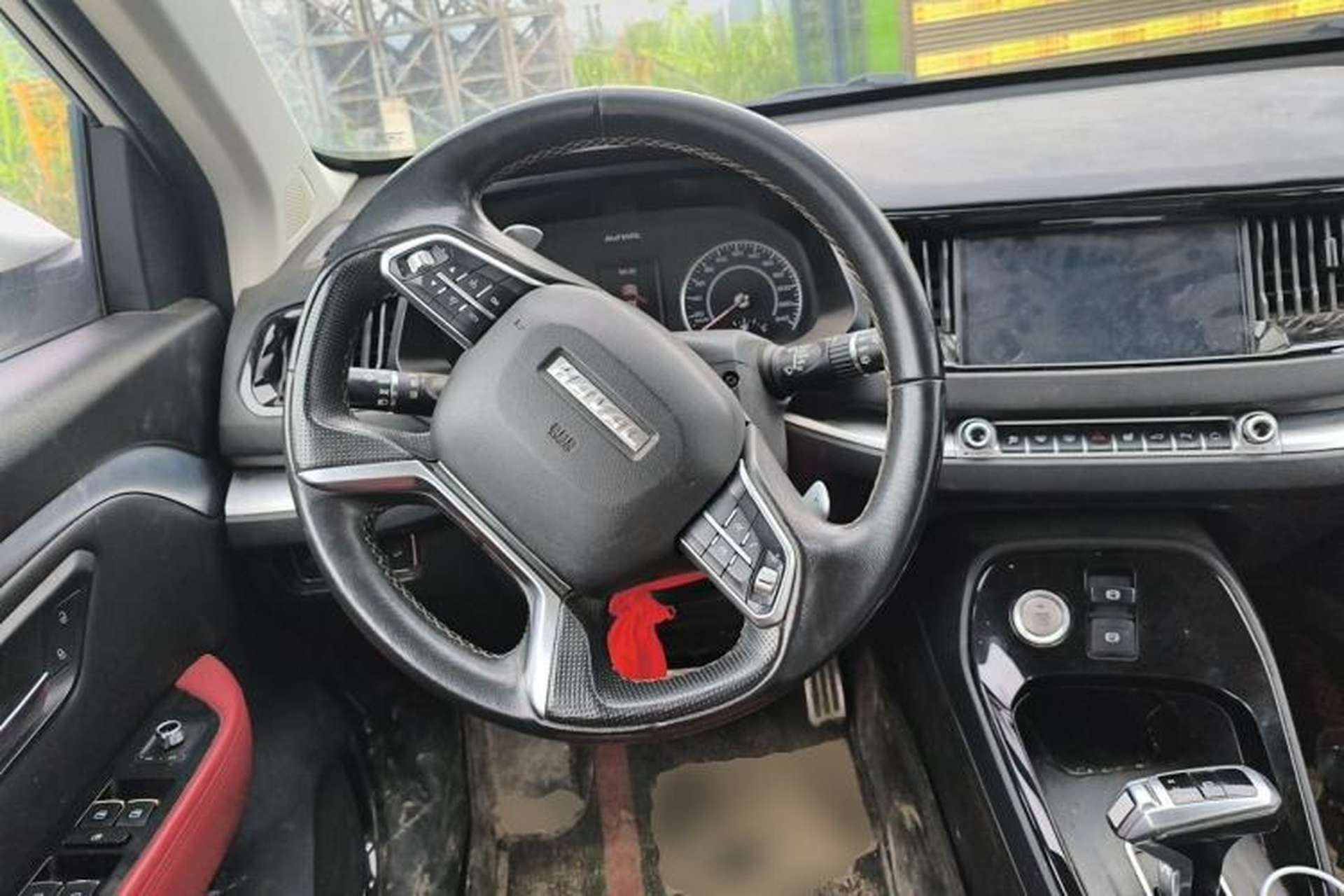 Used Haval H2s 2018 Red-Label 1.5T Dual-Clutch Luxury Model Steering Wheel