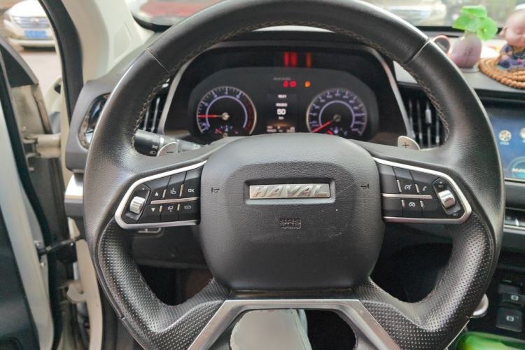Used Haval H2s 2018 Red-Label 1.5T Dual-Clutch Luxury Model Steering Wheel