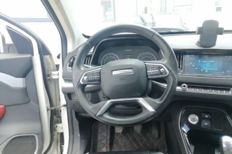Used Haval H2s 2018 Red-Label 1.5T Manual Elite Model Steering Wheel
