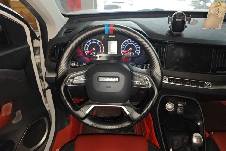 Used Haval H2s 2018 Red-Label 1.5T Manual Comfort Model Steering Wheel