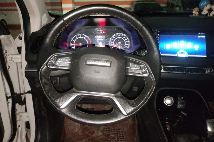 Used Haval H2s 2018 Red-Label 1.5T Manual Elite Model Steering Wheel