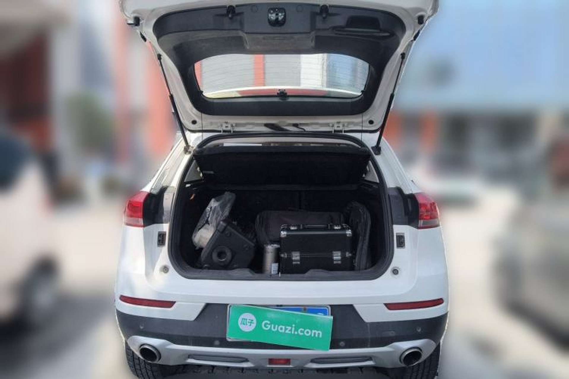 Used Haval H2s 2018 Red-Label 1.5T Dual-Clutch Elite Model Trunk