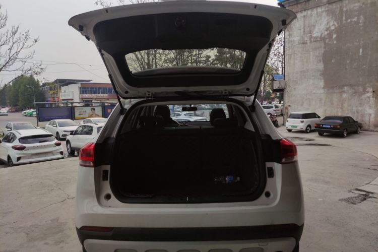 Used Haval H2s 2018 Blue Label 1.5T Dual-Clutch Fashion Edition Trunk