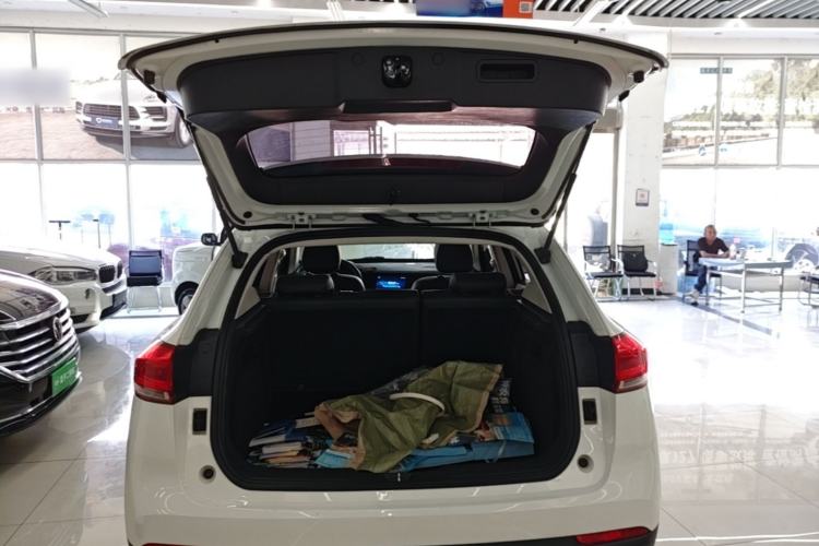 Used Haval H2s 2018 Blue Label 1.5T Dual-Clutch Fashion Edition Trunk