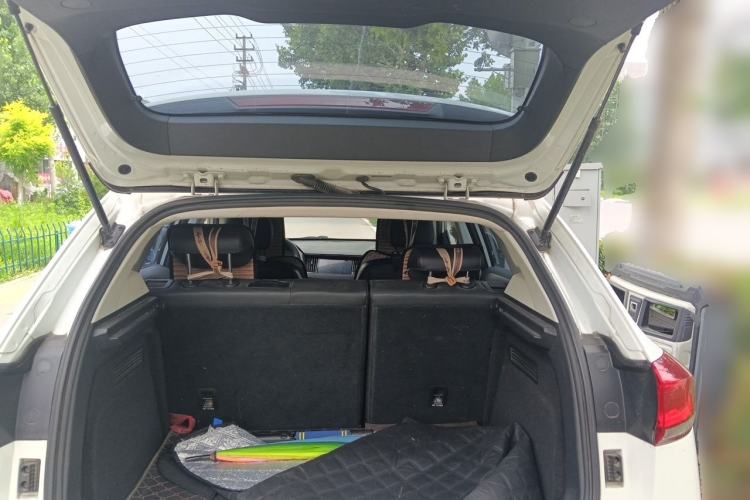 Used Haval H2s 2018 Blue Label 1.5T Dual-Clutch Fashion Edition Trunk
