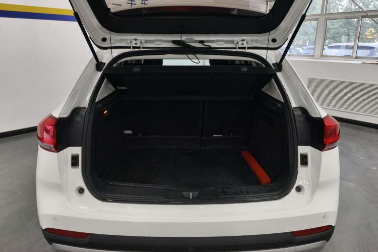Used Haval H2s 2018 Blue Label 1.5T Manual Elite Model Trunk