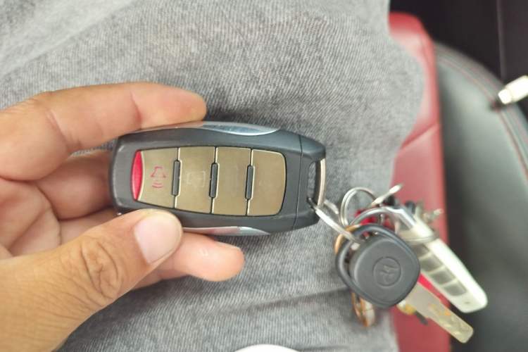 Used Haval H2s 2018 1.5T Manual Fashion Model Vehicle Key