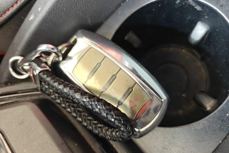 Used Haval H2s 2018 Blue Label 1.5T Dual-Clutch ZhiShang Model Vehicle Key