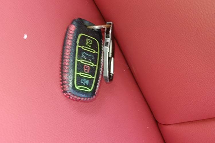 Used Haval H2s 2018 1.5T Dual-Clutch ZhiShang Model Vehicle Key