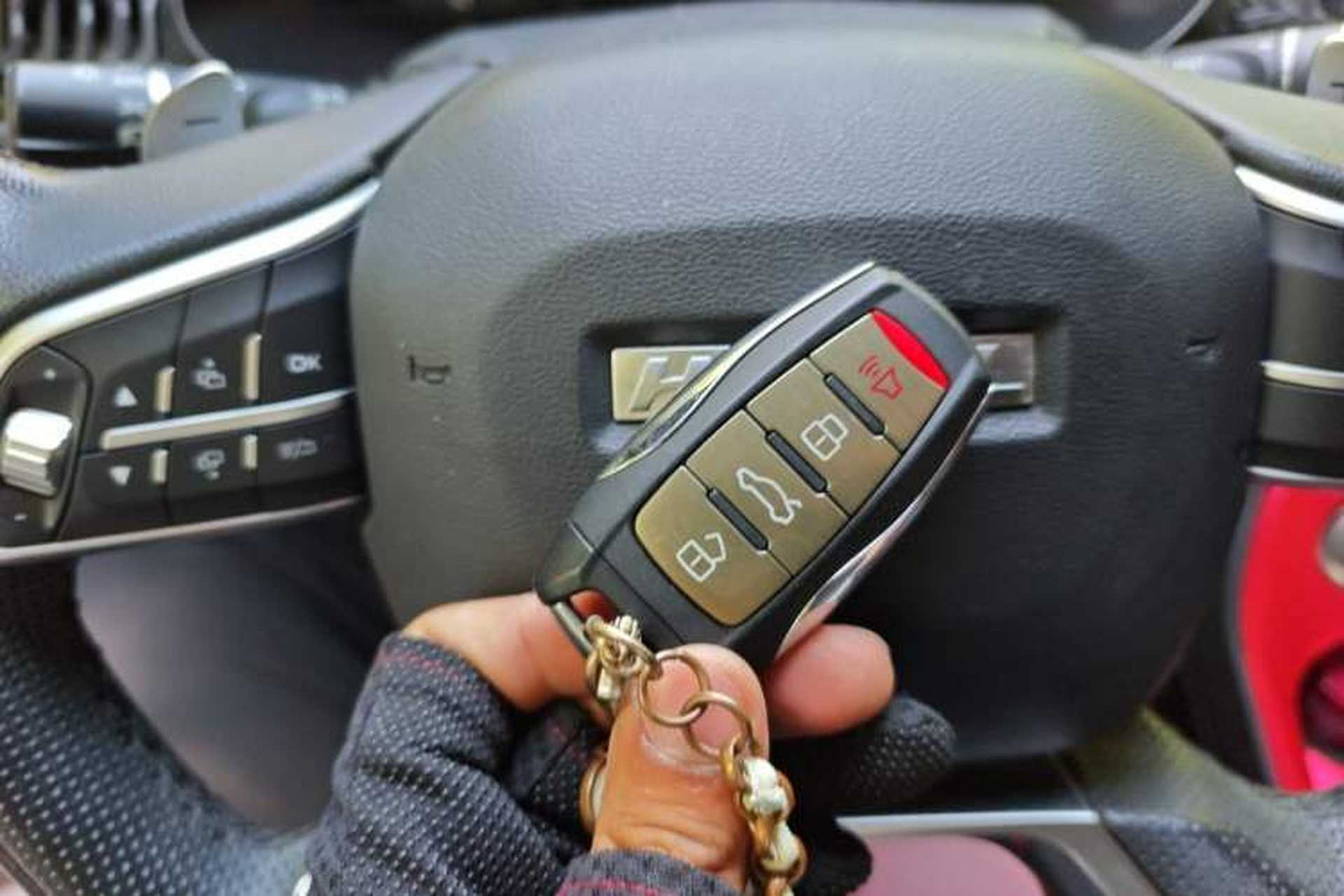 Used Haval H2s 2018 Red-Label 1.5T Dual-Clutch Luxury Model Vehicle Key